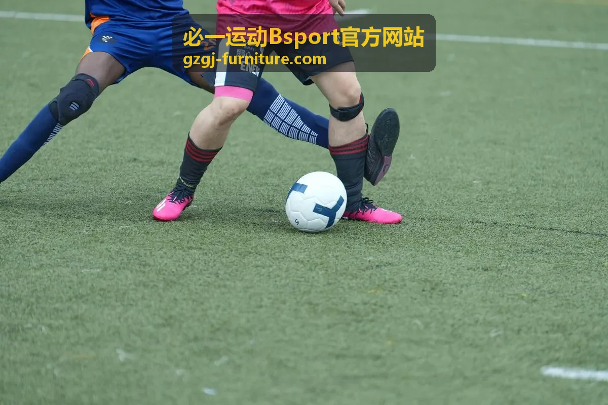 必一运动Bsport官方网站用户在训练场进行赛前热身